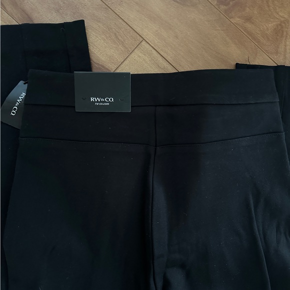 RW black pants - Picture 4 of 7